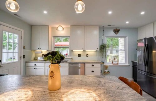 Shady Side Casa | 3-bedroom home in beautiful Shady Side by the Chesapeake Bay!