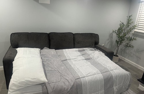 Wayne Apartamento | New Fully Renovated Apartment. Cozy Retreat!