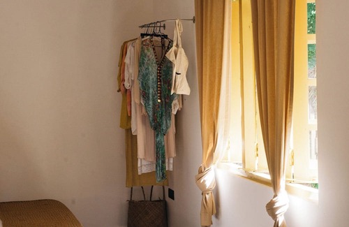 Dickwella Casa | Charming 1 Bedroom Studio with WiFi, AC and Kitchen in Hiriketiya Beach.