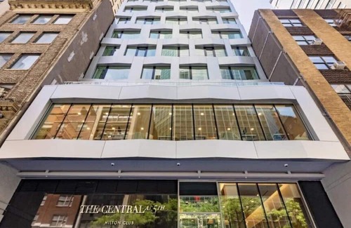 Midtown East Casa | The Central at 5th, a Hilton Club - Studio Premier Plus - SX