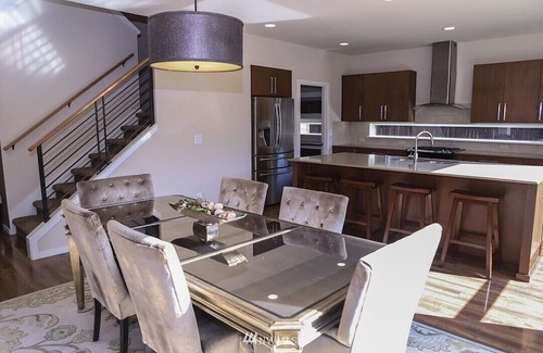 Auburn Casa | Charming 4-bedroom house with AC, WiFi in Auburn