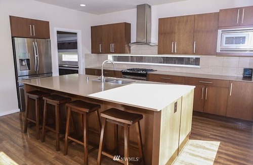 Auburn Casa | Charming 4-bedroom house with AC, WiFi in Auburn