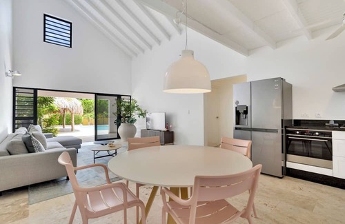 Antriol Villa | Villa Brosse with private pool