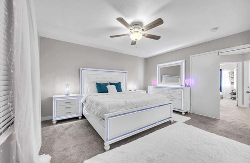 El Capitan Ranch Casa | **Ultimate Vegas Retreat**: Experience spacious luxury perfect for group