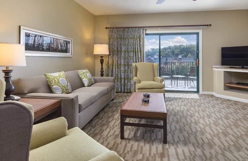 Sevierville Condominio | Spacious 3BR Deluxe Vacay at Club Wyndham Smoky Mountainsn