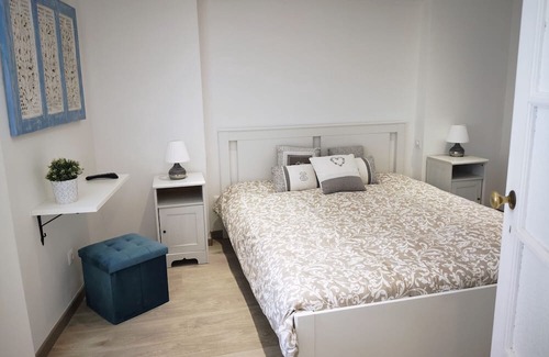 Sines Casa | Room 'Garden' with Shared Garden and Wi-Fi