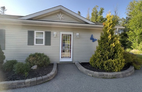Saint John Casa | Paradise on Douglas Lake (B)