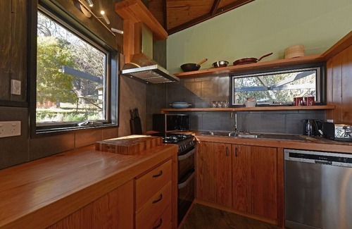 South Bruny Casa | Taylors Bay Cottage ~unique design!