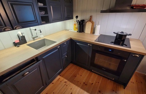 Loten Municipality Cabina | Cosy 3-bedroom cabin with WiFi in Innlandet.