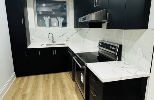 Caledon Casa | Experience modern luxury and comfort in our charming two bedroom apartment!