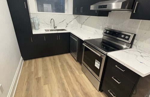 Caledon Casa | Experience modern luxury and comfort in our charming two bedroom apartment!