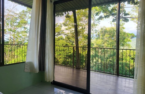 Bijagua Casa | Book and relax with your family in this quiet place, enjoy a comfortable stay
