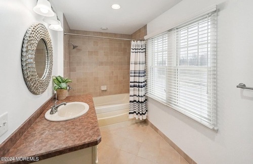 Manasquan Casa | Beach and Lagoon Fun in Manasquan!