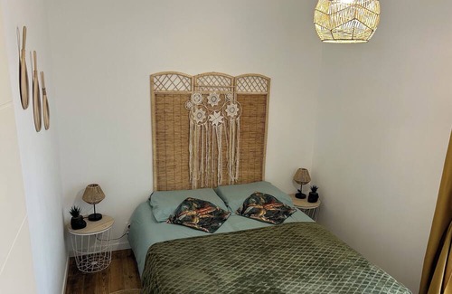 Argenton-sur-Creuse Casa | Vrbo Property