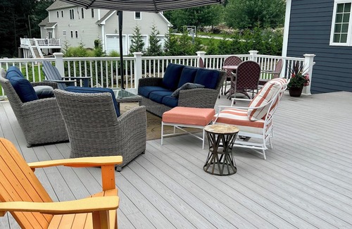 East Greenwich Casa | Stunning & Spacious East Greenwich, RI Family Home