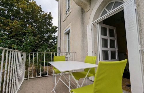 Jeu-les-Bois Cabaña | Gite Jeu-les-Bois, 2 bedrooms, 5 persons