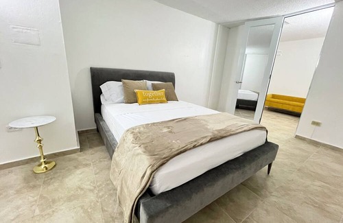Rio Piedras Casa | Charming 3-bedroom house, pool and 5 min from SJU airport.
