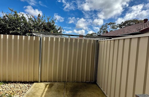 Blair Athol Casa | Charming Privateroom/ShareHouse/Netflix/ClosetoCity