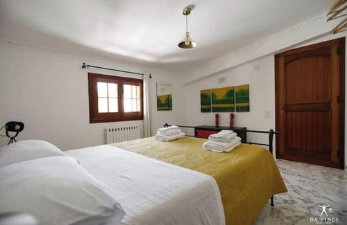Palermo Apartamento | Exclusive Apartment in Villa with Pool - A Corner of Paradise