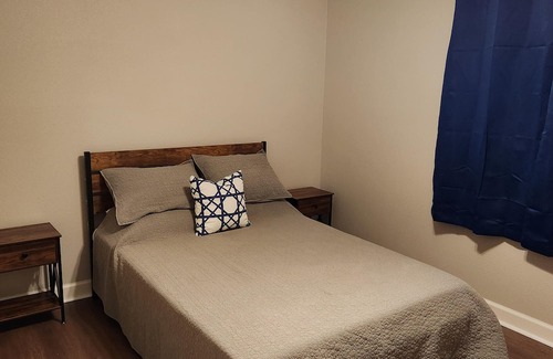 Denham Springs Casa | Simply Stay sleeps up to 8 people and is conveniently located right off the I-12