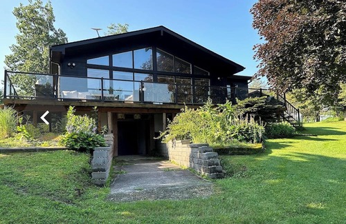 Howe Island Cabaña | Howe Island Getaway