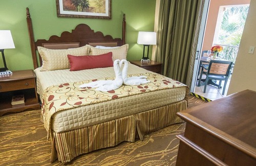 Weston Complejo | Luxury one bedroom and one bathroom unit with full amenities