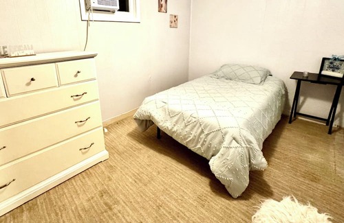 Gillette Casa | Grandma’s Basement - a cozy, fully furnished basement with WiFi in Gillette