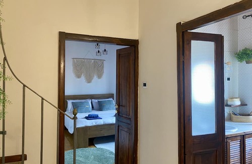 Sassari Apartamento | Apartment 'Albore Guest House' with Wi-Fi and Air Conditioning