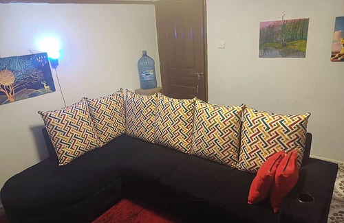 Kutus Apartamento | Cozy 1-bedroom apartment in delightful Kutus with WiFi