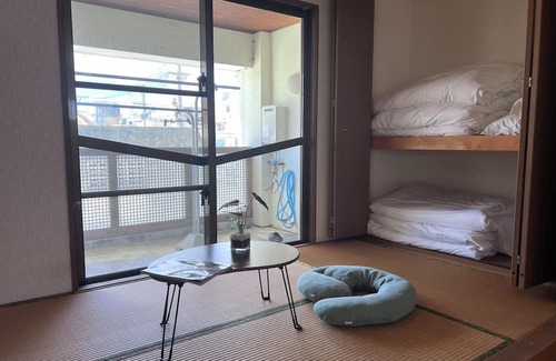 Taketomi-jima Taketomi-cho Apartamento | Ishigakijima Group Inn 2216 Nijiiro in Euglena Mall