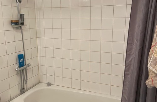 Uppsala Apartamento | 2-bedroom apartment in Uppsala centrum with WiFi, close to all attractions.