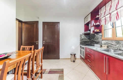 Lazarat Casa | Charming Townhouse with Stunning Views