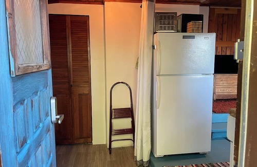 Taos Apartamento | Loft with views in scenic rural Taos, an easy drive to your next new memories