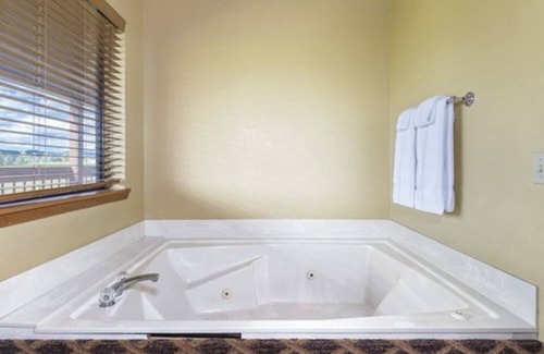 Pagosa Springs Complejo | Luxury one bedroom unit with full amenities