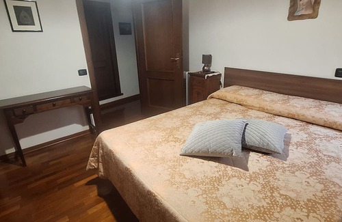 Eggi Casa | Casa Ausonia 5 minutes from Spoleto, Guesthouse in quiet medieval village
