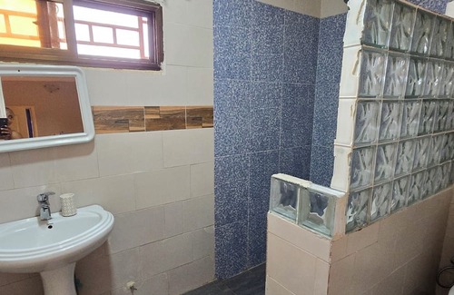 Manjai Kunda Apartamento | Serenity Escape in Serrekunda