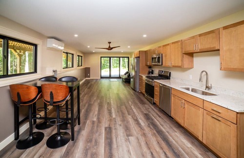 Belfast Casa | Swan Lake Multi Family Property