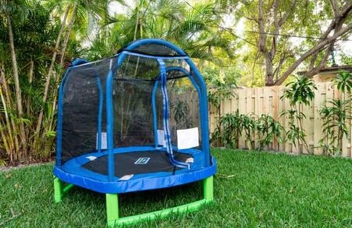 Riverside Park Villa | Tropical Oasis in Fort Lauderdale - Villa Mandala