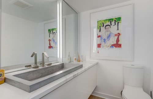 Inner Harbour Condominio | Best View of Victoria! – Views, Views, Views!