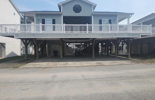 Myrtle Beach Casa | Charming 3-bedroom house with WiFi, AC in marvelous Myrtle Beach