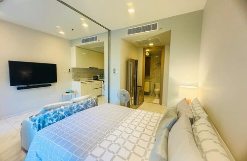 Nana Apartamento | 1BR-BTS Nana 200m-Luxury Sky Infinity Pool&Gym