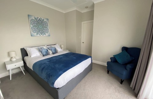 Canyonleigh Cabaña | Argyle Cottage @ Nielshouse Guesthouse on 5 acres of rural countryside