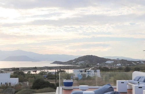 Agios Prokopios Apartamento | Great 2BR Suite with 2 Jacuzzi tubs in Naxos