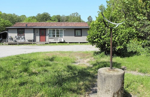 Asarum Casa | Hoka Stugan by Interhome
