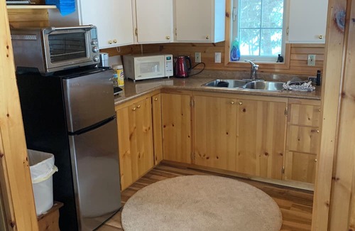 Haliburton Casa | Lakefront 2 cottage property with large private dock. Recently renovated.