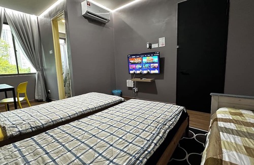 Cyberjaya Casa | Self Check in Homestay Room 3, Y5 Netflix Parking Coway