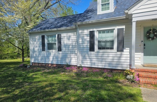 Stonehouse Casa | Charming 3BR house in HistoricToano