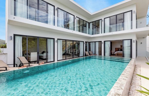 Choeng Thale Villa | Spacious 4-Bedroom Retreat: Newly Built and Family-Friendly in Quiet Layan Beach