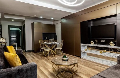 Sisli Apartamento | A Palace Suites - One-Bedroom Suite 2
