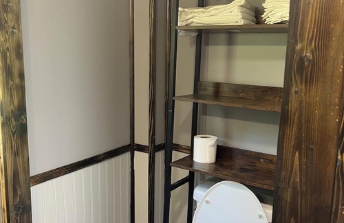 Clara Cabina | Tiny Cabin in the Woods!